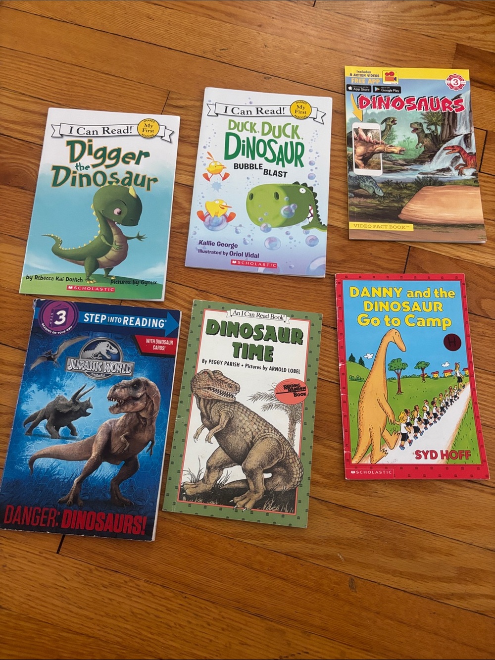 Scholastic Dinosaur Book Bundle for Kids